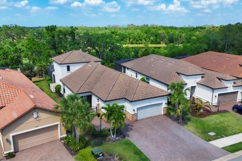 Casa en venta en Bradenton, Florida, 4 dormitorios, 254.74 m2 № 1616137 - foto 4