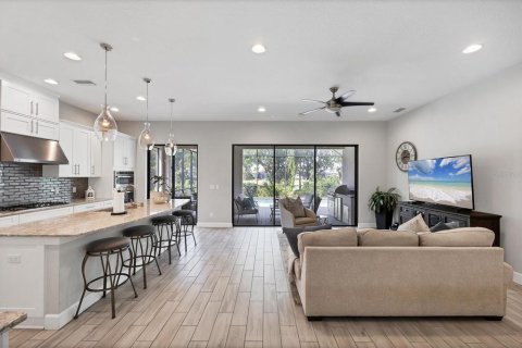 Casa en venta en Bradenton, Florida, 4 dormitorios, 254.74 m2 № 1616137 - foto 11