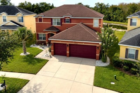 Casa en Tampa, Florida 5 dormitorios, 334.45 m2 № 2202759