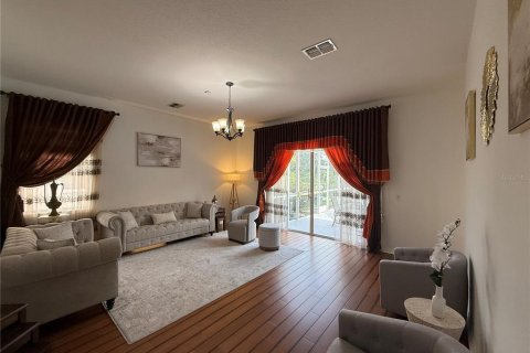 Villa ou maison à vendre à Tampa, Floride: 5 chambres, 334.45 m2 № 2202759 - photo 18