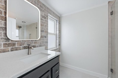 Купить виллу или дом в Венеция, Флорида 11 комнат, 164.62м2, № 2316838 - фото 22