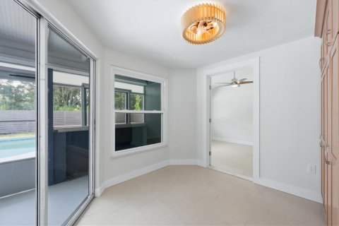 Купить виллу или дом в Венеция, Флорида 11 комнат, 164.62м2, № 2316838 - фото 15