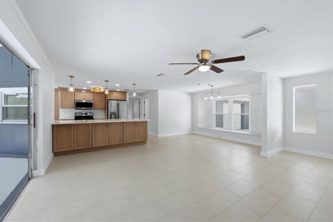 Купить виллу или дом в Венеция, Флорида 11 комнат, 164.62м2, № 2316838 - фото 8