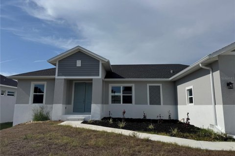 Casa en alquiler en Rotonda, Florida, 4 dormitorios, 185.34 m2 № 1670105 - foto 1