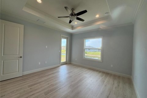 Casa en alquiler en Rotonda, Florida, 4 dormitorios, 185.34 m2 № 1670105 - foto 17