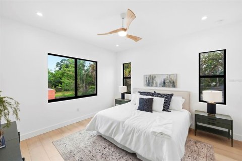 Villa ou maison à louer à Gulfport, Floride: 4 chambres, 259.29 m2 № 2309005 - photo 23