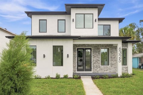 Villa ou maison à louer à Gulfport, Floride: 4 chambres, 259.29 m2 № 2309005 - photo 7