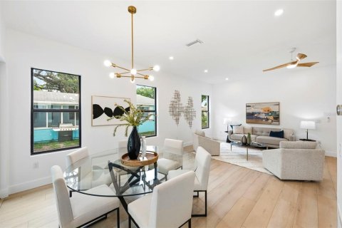 Villa ou maison à louer à Gulfport, Floride: 4 chambres, 259.29 m2 № 2309005 - photo 20