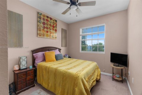 Townhouse in Pompano Beach, Florida 3 bedrooms, 165.74 sq.m. № 1785797 - photo 24