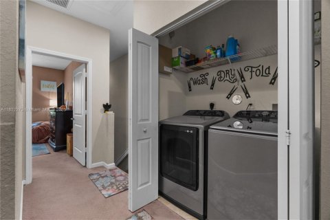 Townhouse in Pompano Beach, Florida 3 bedrooms, 165.74 sq.m. № 1785797 - photo 23