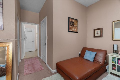 Townhouse in Pompano Beach, Florida 3 bedrooms, 165.74 sq.m. № 1785797 - photo 20