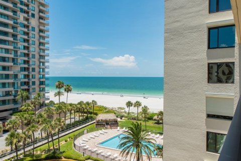 Condo à Clearwater, Floride, 2 chambres  № 2195859
