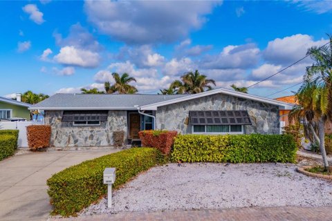 Casa en venta en Redington Beach, Florida, 2 dormitorios, 173.82 m2 № 1555852 - foto 6