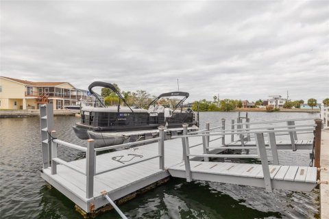 Casa en venta en Hernando Beach, Florida, 3 dormitorios, 164.25 m2 № 2096747 - foto 16