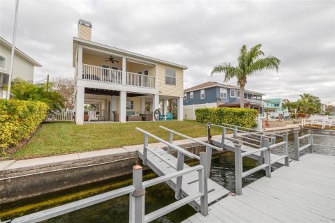 Casa en venta en Hernando Beach, Florida, 3 dormitorios, 164.25 m2 № 2096747 - foto 18