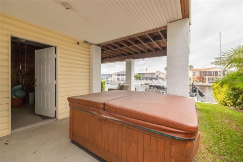 Casa en venta en Hernando Beach, Florida, 3 dormitorios, 164.25 m2 № 2096747 - foto 23