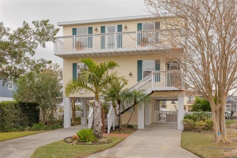 Casa en venta en Hernando Beach, Florida, 3 dormitorios, 164.25 m2 № 2096747 - foto 3