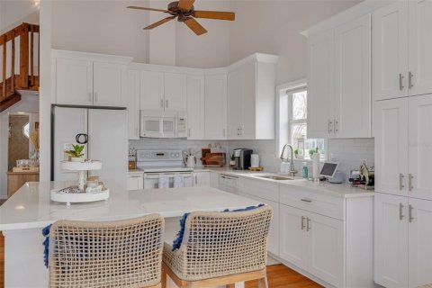 Casa en venta en Hernando Beach, Florida, 3 dormitorios, 164.25 m2 № 2096747 - foto 9