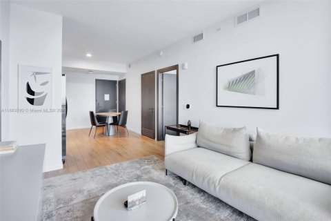 Купить кондоминиум в Майами, Флорида 1 спальня, 47.29м2, № 2088924 - фото 4