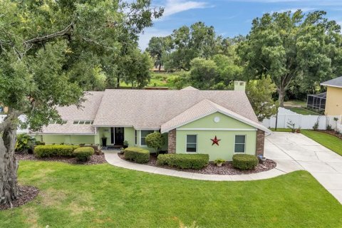 House in Lakeland, Florida 4 bedrooms, 217.86 sq.m. № 2266979 - photo 3