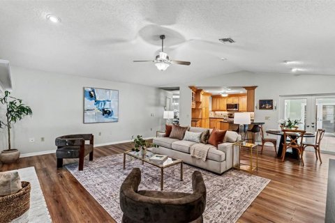 House in Lakeland, Florida 4 bedrooms, 217.86 sq.m. № 2266979 - photo 12