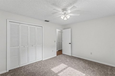 House in Lakeland, Florida 4 bedrooms, 217.86 sq.m. № 2266979 - photo 25