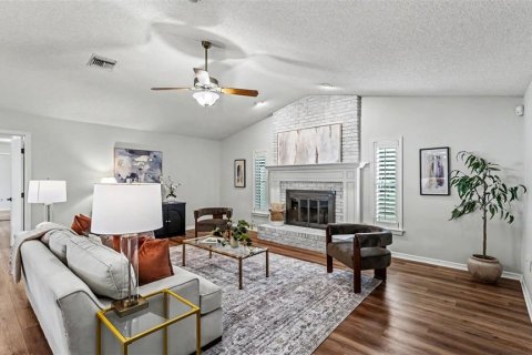House in Lakeland, Florida 4 bedrooms, 217.86 sq.m. № 2266979 - photo 15