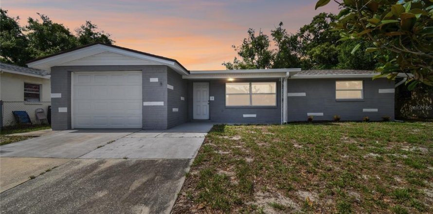Villa ou maison à Port Richey, Floride 2 chambres, 97.18 m2 № 2098907