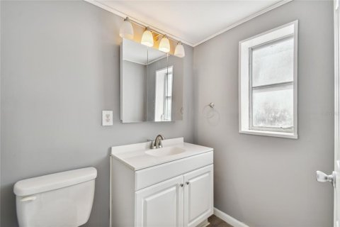 Villa ou maison à louer à Port Richey, Floride: 2 chambres, 97.18 m2 № 2098907 - photo 23