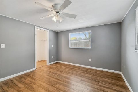 Villa ou maison à louer à Port Richey, Floride: 2 chambres, 97.18 m2 № 2098907 - photo 17