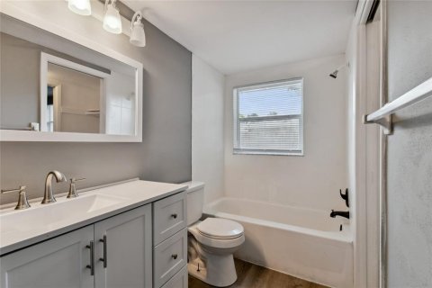 Villa ou maison à louer à Port Richey, Floride: 2 chambres, 97.18 m2 № 2098907 - photo 6