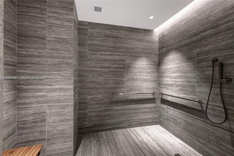 Condominio en venta en Miami, Florida, 2 dormitorios, 82.31 m2 № 2026859 - foto 28