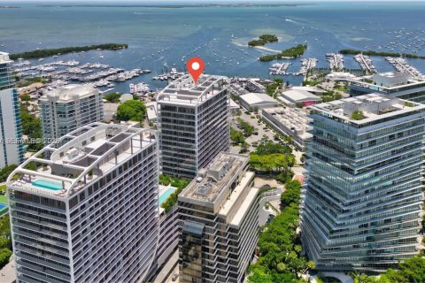 Condominio en Miami, Florida, 2 dormitorios  № 2026859