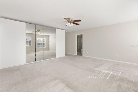 House in MAGNOLIA PARK in Sanford, Florida 4 bedrooms, 320.05 sq.m. № 2198276 - photo 25