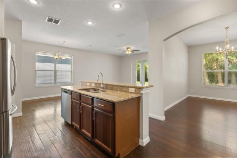 House in MAGNOLIA PARK in Sanford, Florida 4 bedrooms, 320.05 sq.m. № 2198276 - photo 18