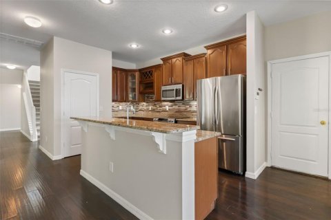 House in MAGNOLIA PARK in Sanford, Florida 4 bedrooms, 320.05 sq.m. № 2198276 - photo 15