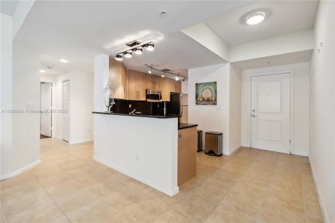 Condo in Fort Lauderdale, Florida, 2 bedrooms  № 2244264 - photo 15