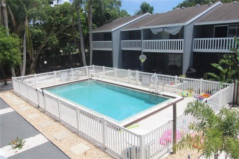 Touwnhouse à louer à Sarasota, Floride: 2 chambres, 96.43 m2 № 1910477 - photo 17