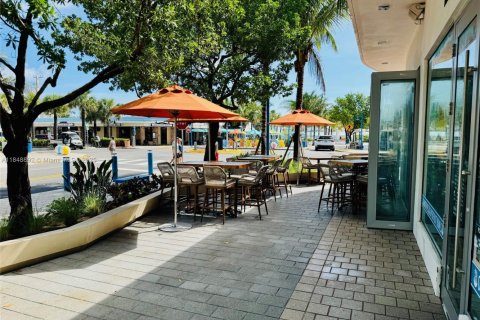 Apartamento en alquiler en Lauderdale-by-the-Sea, Florida, 1 dormitorio, 51.1 m2 № 1850565 - foto 12