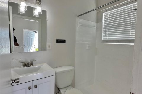 Appartement à louer à North Miami, Floride: 51.1 m2 № 1921503 - photo 7