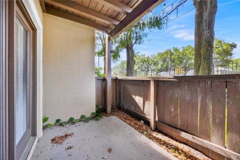 Condo in Altamonte Springs, Florida, 1 bedroom  № 1831481 - photo 8
