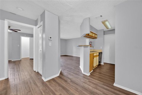 Condo in Altamonte Springs, Florida, 1 bedroom  № 1831481 - photo 13