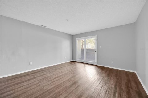 Condo in Altamonte Springs, Florida, 1 bedroom  № 1831481 - photo 23