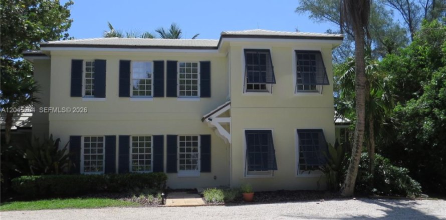 House in Jupiter Island, Florida 3 bedrooms, 247.12 sq.m. № 2279491