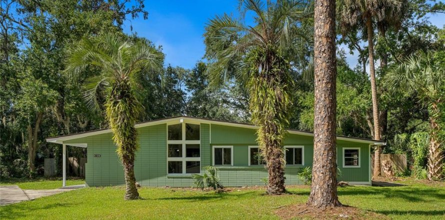 Villa ou maison à Gainesville, Floride 3 chambres, 146.97 m2 № 2350106