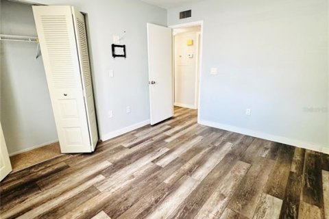 Condo in Oldsmar, Florida, 2 bedrooms № 2219305 - photo 7