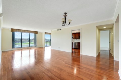 Condo in Palm Beach Gardens, Florida, 2 bedrooms  № 2146145 - photo 4
