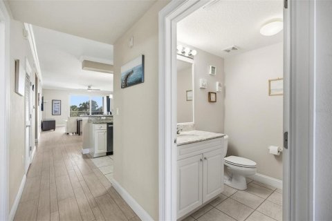 Condominio en venta en Palm Coast, Florida, 3 dormitorios, 152.36 m2 № 2150882 - foto 28