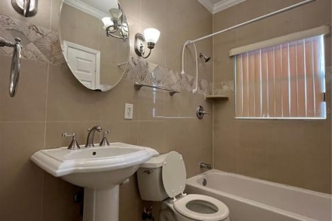 Villa ou maison à louer à Orlando, Floride: 3 chambres, 147.99 m2 № 2138313 - photo 9