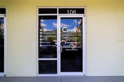 Immobilier commercial à Orlando, Floride 1.21 m2 № 375359